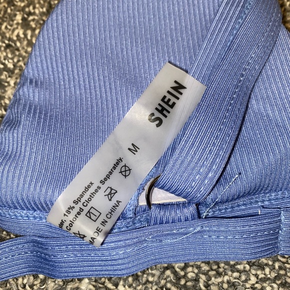 NEW w/out tags! Never worn Shein bikini set - Picture 4 of 4